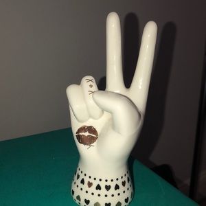 Betsey Johnson ring holder